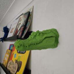 Black Caiman Wall Mount - Animal Art Home Decor 3D Printed - thumbnail 2