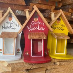 Squirrel Feeder With Fireplace - Unique Gift Original Bird Villa - thumbnail 2