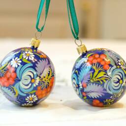 Hand-Painted Floral Christmas Ball Ornament Set, Ukrainian Petrykivka Art - thumbnail 3