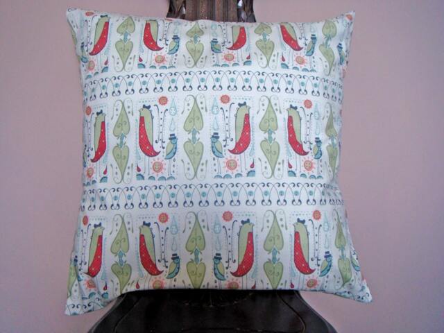 Bird Cushion Cover Accent Pillow 18x18Inch - 45x45cm Red Green Design - image 1
