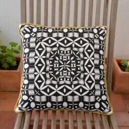 "Pillow Cover 45x45 cm 18""x 18" - thumbnail 3