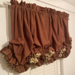 Deep Red Farmhouse Homespun Double Ruffle Balloon Curtain - thumbnail 3