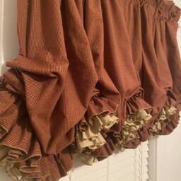Deep Red Farmhouse Homespun Double Ruffle Balloon Curtain - thumbnail 2