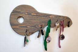 Key Holder For Wall Rustic Wood Key Wall Hook Medal Gray Pine Dog Collar Entryway Decor Hanger Country - thumbnail 1
