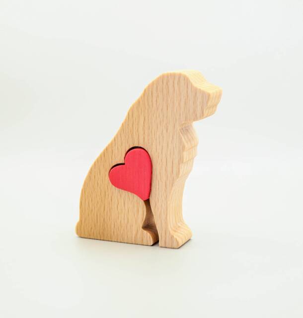 Personalised Saint Bernard Wooden Statue, Custom St Memorial Gift, Engraved Love Heart Mother's Day Gift From Dog - image 1