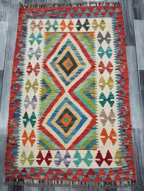 Traditional Kilim Rug, Handmade Artisan Afghan Turkish Scandinavian Navajo Bohemian Wool Flatweave Multicolour Rug 129x85 cm - image 1