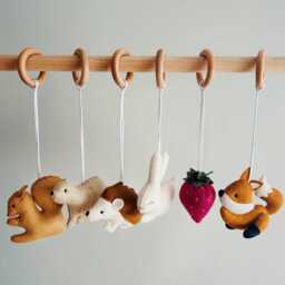 Felt Woodland Baby Gym Toys Montessori Nursery Decor - thumbnail 2
