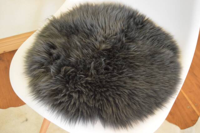 Seat Cover/Pad Lambskin Sheepskin Antracite 40cm - image 1
