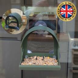 Window Mounted Bird Feeder Station With Strong Suction Pads
