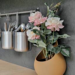 Teardrop Wall Planter, Modern Succulent Pot - thumbnail 4