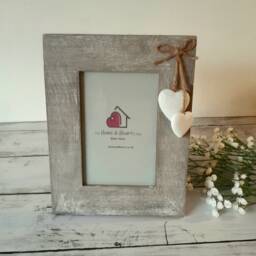 Light Oak Wooden Photo Frame With Hearts - The Home & Shop Rustic Shabby Wedding Gift Christmas Picture Vintage - thumbnail 3