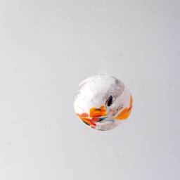 E00-62 Handblown Iridescent Ornament White - thumbnail 4