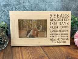 5Th Anniversary Personalized Wooden Photo Frame - 6x4 Picture Gift For 5 Years Of Marriage Memory Wedding Fifth Five - thumbnail 1