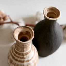 Handmade Cream-Brown Ceramic Bud Vase - Single Flower Japanese Style Pottery - thumbnail 3