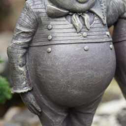 Tweedledee & Tweedledum Resin Statue - Alice in Wonderland Sculpture Outdoor Garden Decor Large Ornament - thumbnail 3