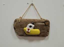 Character Nautical Dorset Driftwood & Yellow Ceramic Fishing Boat Wall Hanging Plaque Shabby Chic - thumbnail 1