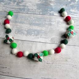 Christmas Pudding Pom Garland, Bauble Ornaments. Wool Felt Bunting, Traditional Holiday Decor, Rustic Xmas Tree Decoration, Wall Decor - thumbnail 1