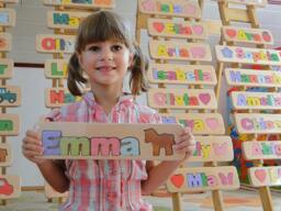 Emma + Free Engraving Message - thumbnail 1
