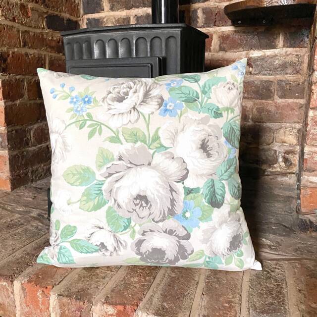 807. Iliv Summer Floral 100% Cotton Cushion Cover Various Sizes
