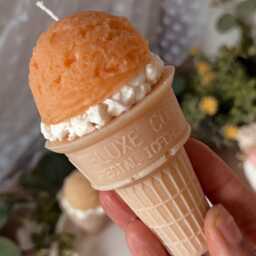 Gourmet Ice Cream Candle - Choice Of Colors & Scents - thumbnail 4