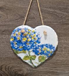 Blue Hydrangea Slate Heart Plaque Floral Wall Hanging - 15cm - thumbnail 1