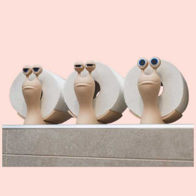 Silly Slug Toilet Roll Holder - Quirky 3D Printed Bathroom Buddy - 1 Per Purchase - image 1