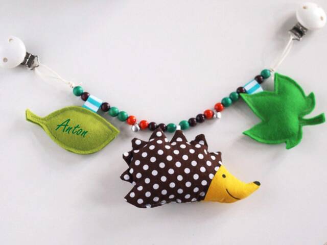 stroller Chain Hedgehog - image 1
