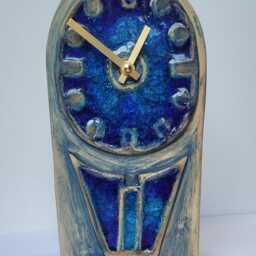 Hand Made Free Standing Blue Ceramic Mantle Clock With Inlaid Glass 25.5 cm Tall - thumbnail 2