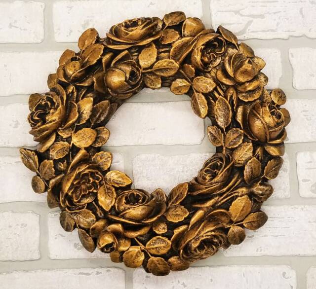 Victorian Rose & Garland Home Wall Decor - image 1