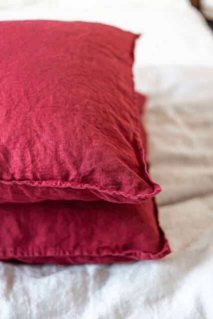 Ruby Red Linen Pillowcases - Set Of 2 Oxford Style Border, Envelope Closure - image 1