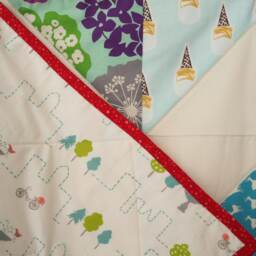 Large, Handmade Baby Quilt/Bedspread With Back in Organic Cotton Fabric - thumbnail 3