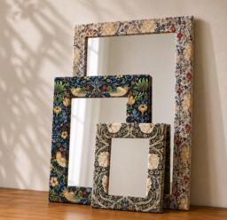 William Morris Framed Mirror in A Choice Of Fabric Patterns. in Various Sizes. Safety Acrylic Or Glass. Ready To Hang - thumbnail 1