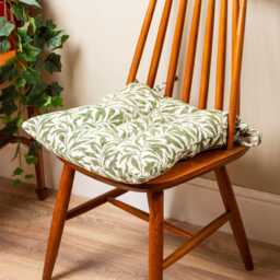 "Willow Branch Tapestry Quilted Seat Pad in Green. Luxury Dining Chair With Ties. Deep-Filled & Supersoft. 16X16"" X 3" - thumbnail 1