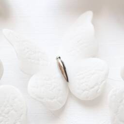 3 White Porcelain & Platinum Butterflies With Lace Print For Wall Decoration - thumbnail 2