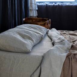 Linen Sheets Set Of 4 Pieces. France Linen Top & Fitted Sheet Two Pillowcases - thumbnail 4