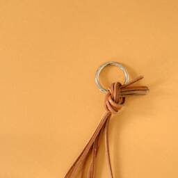 Light Brown Leather Hanging Planter/Lade #2 Burnt Orange Plant Hanger - thumbnail 3