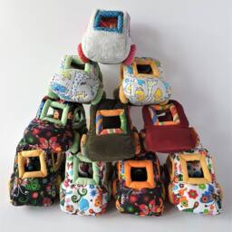 Handmade Plush Toy Car Floral Cotton Decor - thumbnail 4