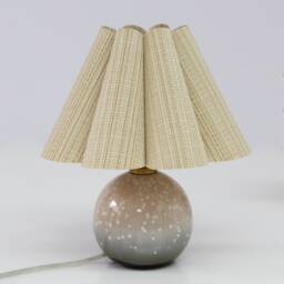 Duzy Handmade High Quality Khaki Stripes Fabric & Acrylic Pleated Decoration Creative Table Lamp, 110-240V/50-60Hz, Using Worldwide - thumbnail 3