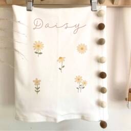 Personalized Baby Blanket Floral Daisy Nursery Decor - thumbnail 2