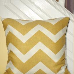 Pillow Cover Chevron Blue & White, Gold & White D??cor Covers - thumbnail 3