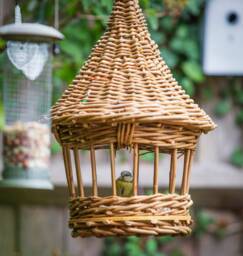English Willow Bird Feeder - Please Be Aware Of The Prevalence Flu Currently in UK & Please See Your Local Guidance - thumbnail 1