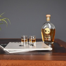 Mid-Century Square Coffee Table in Leather & Wood - thumbnail 3