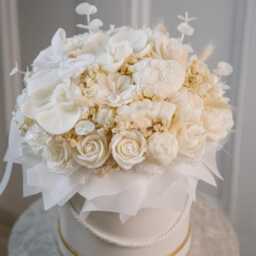 Scented Soy Wax Candle Bouquet Floral Arrangement Gift - thumbnail 2