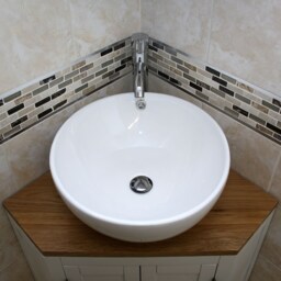 White Corner Bathroom Vanity Unit - Oak Top, Ceramic Basin - thumbnail 3