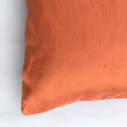 Rose Gold Solid Raw Silk Pillow Cover, Square Cushion Entryway Pillows, Bedroom Decor, Cover Lumbar - thumbnail 3