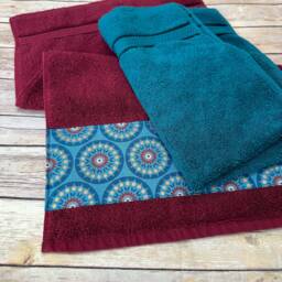Teal & Maroon Southwest Bath Towel Copper Dot Fabric Trim