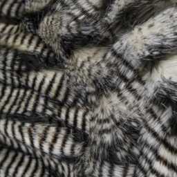 Black Faux Fur Pheasant Feather Pattern Blanket 240 X 65 cm - thumbnail 4