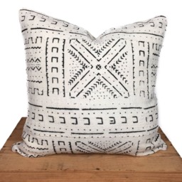 Handmade African Mudcloth Pillow Cover, Black & White, Boho Decor - thumbnail 2