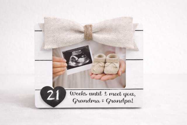 Pregnancy Countdown Frame Gift Idea For Grandma & Grandpa Weeks Until I Meet You Baby Announcement Photo - image 1