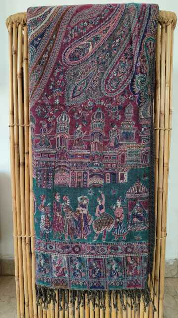 Luxury Boiled Pure Merino Wool Reversible Sofa Or Bed Throws For Ultimate Comfort & Style - Classic Indian Floral Paisley in Green & Red - image 1